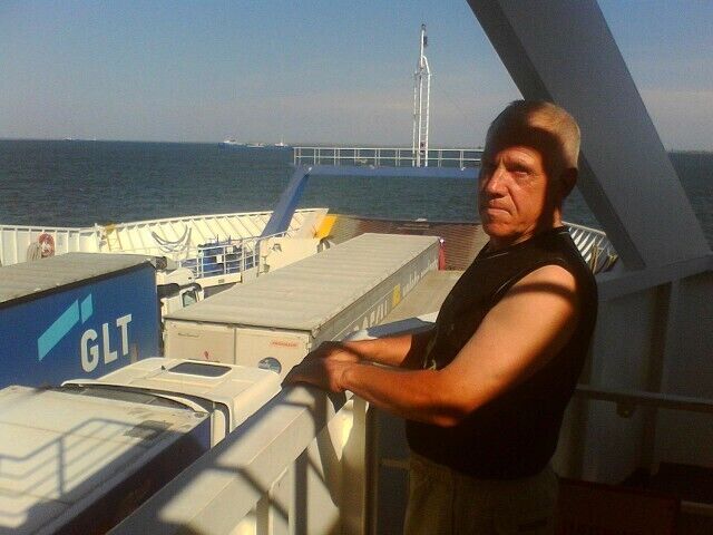  -,   , 70 ,   c 