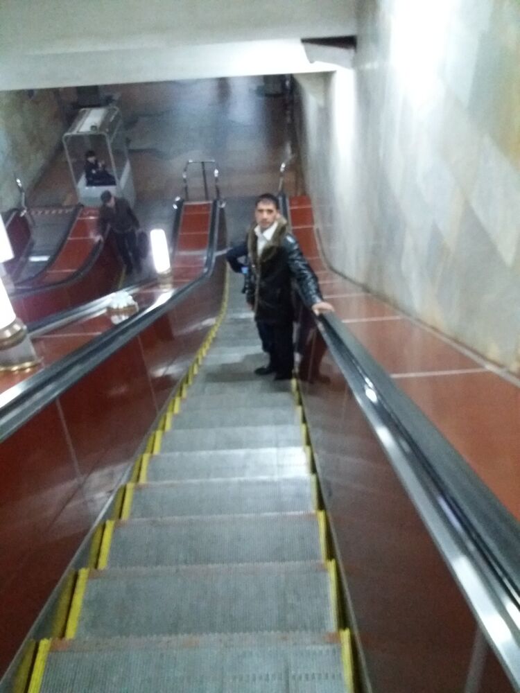  ,   Utkir, 40 ,   ,   , c , 