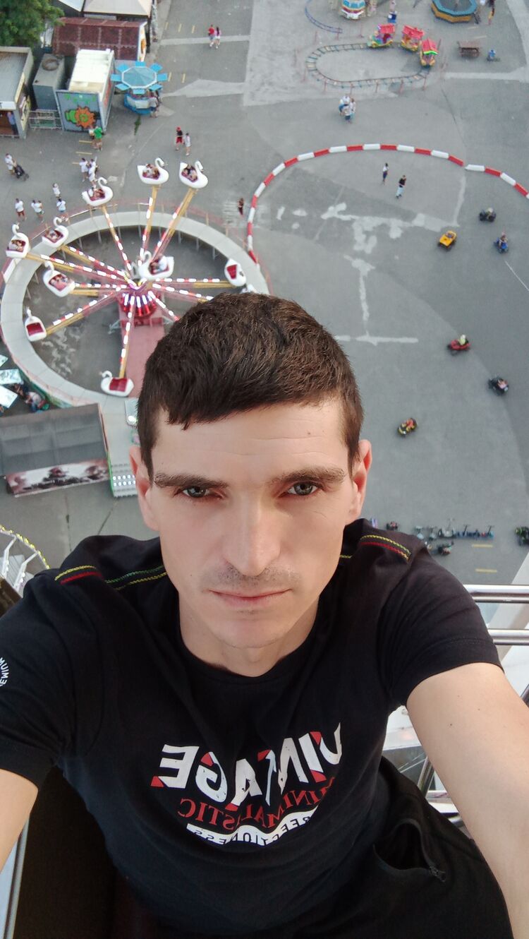  28663950  , 33 ,    