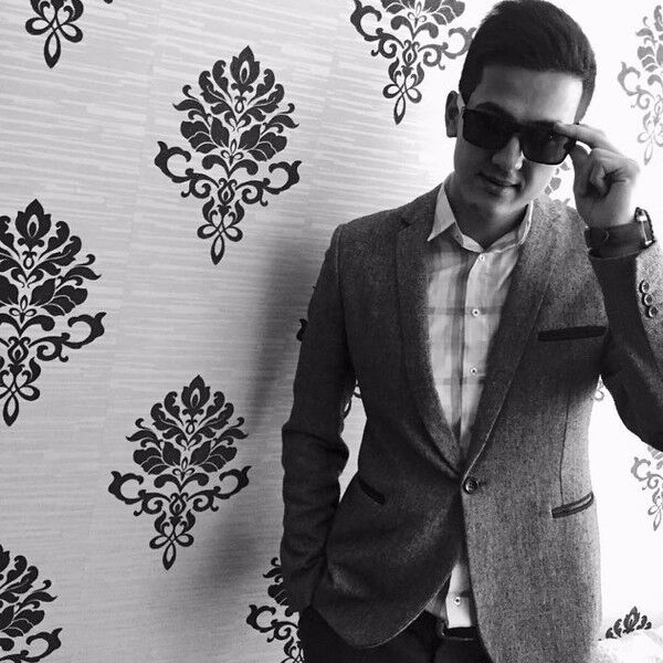  ,   Mir Alisher, 33 ,   