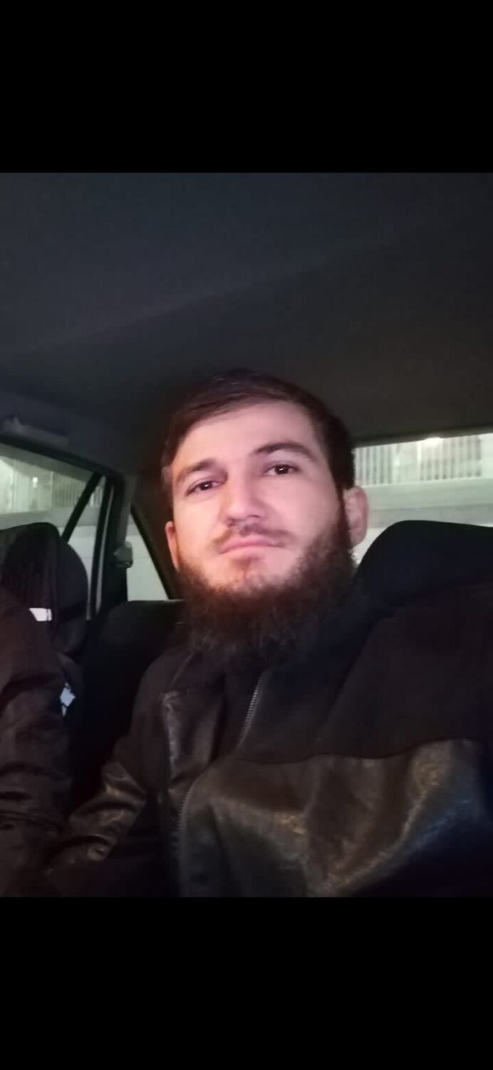  31781740  Amid, 32 ,    