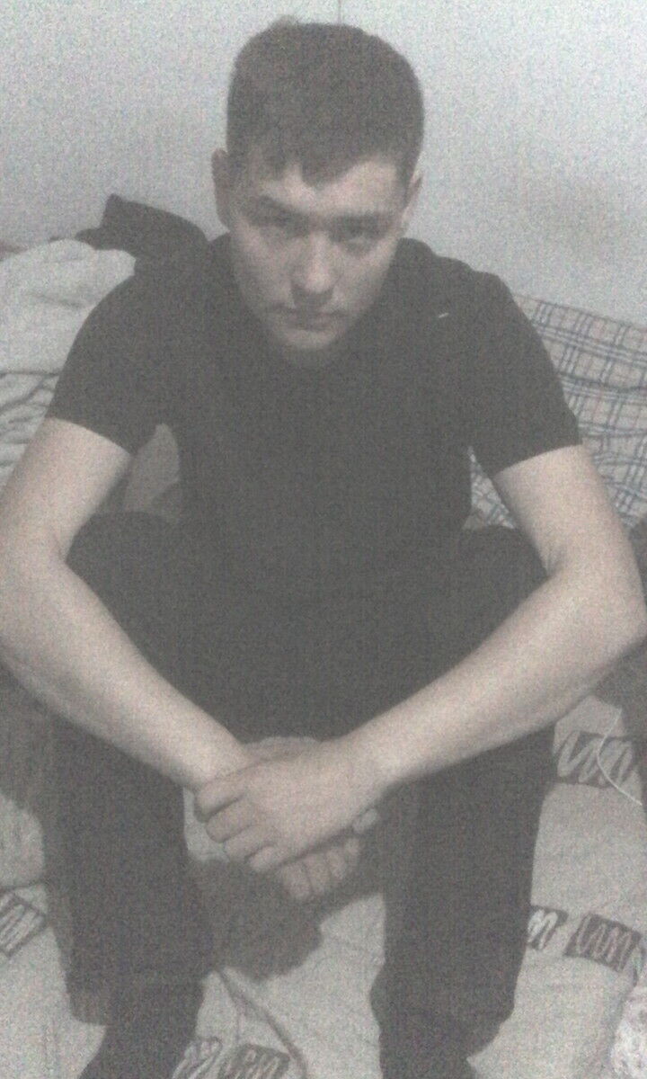  -,   Vlad, 25 ,   