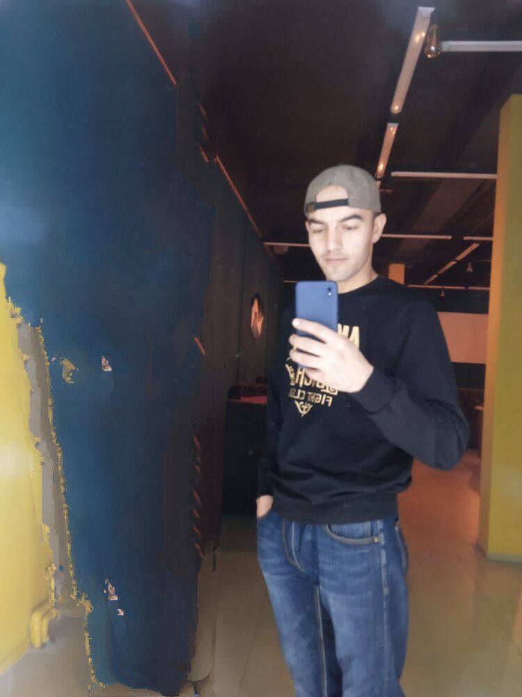 ���� 25530950 ������� Maxim, 33 ����, ���� ���������� � �����