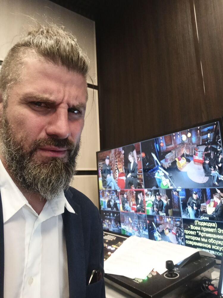 ���� 40882880 ������� ����, 44 ����, ���� ���������� � ������