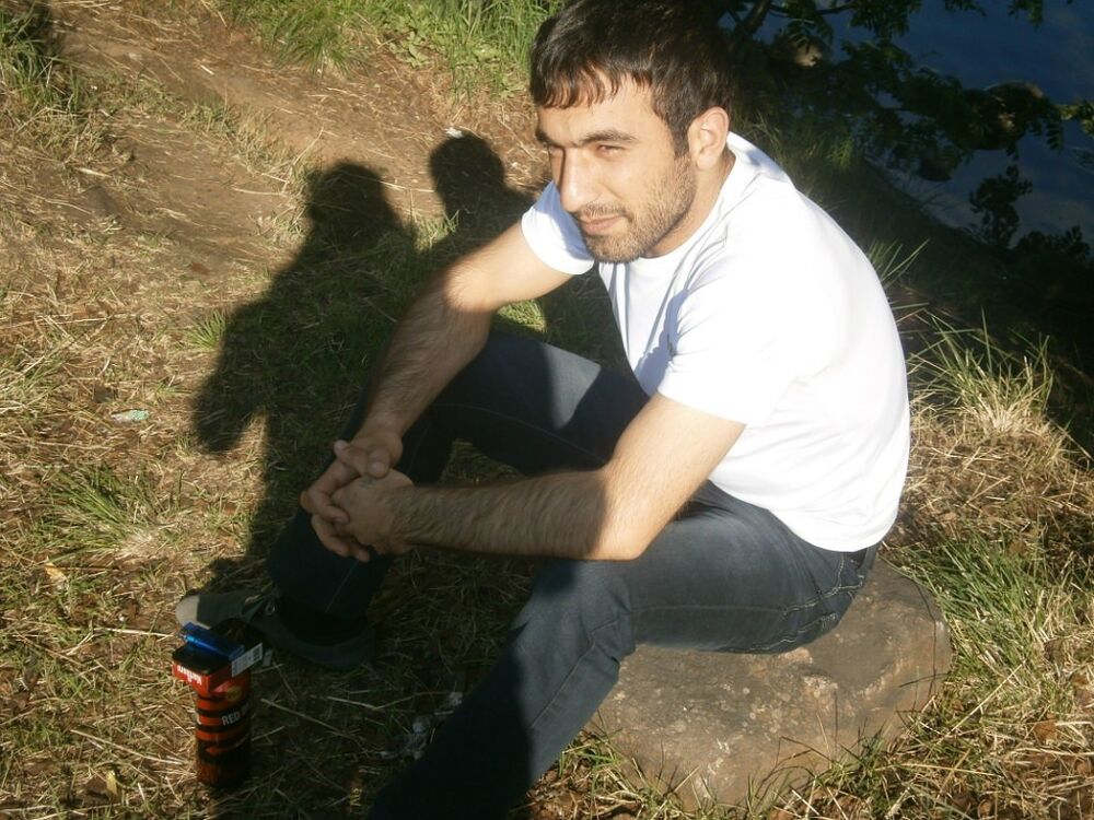  7698350  , 37 ,    