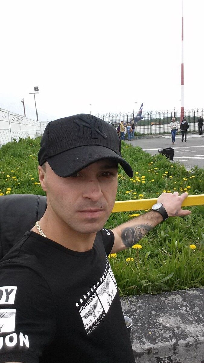  ,   Pavel, 44 ,   