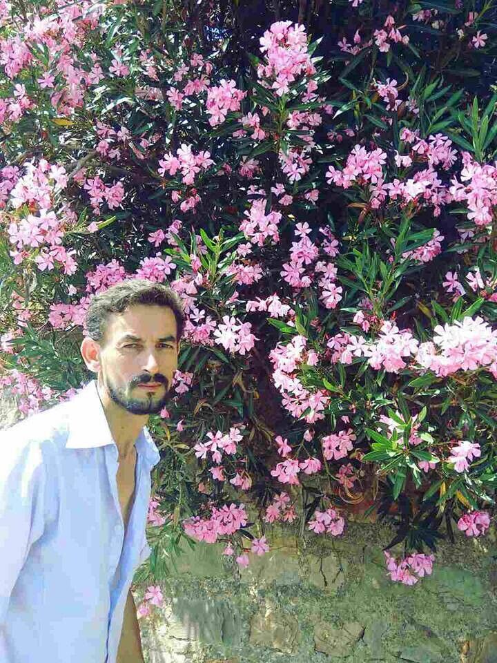  Algiers,   Sadek, 45 ,   ,   , c , 