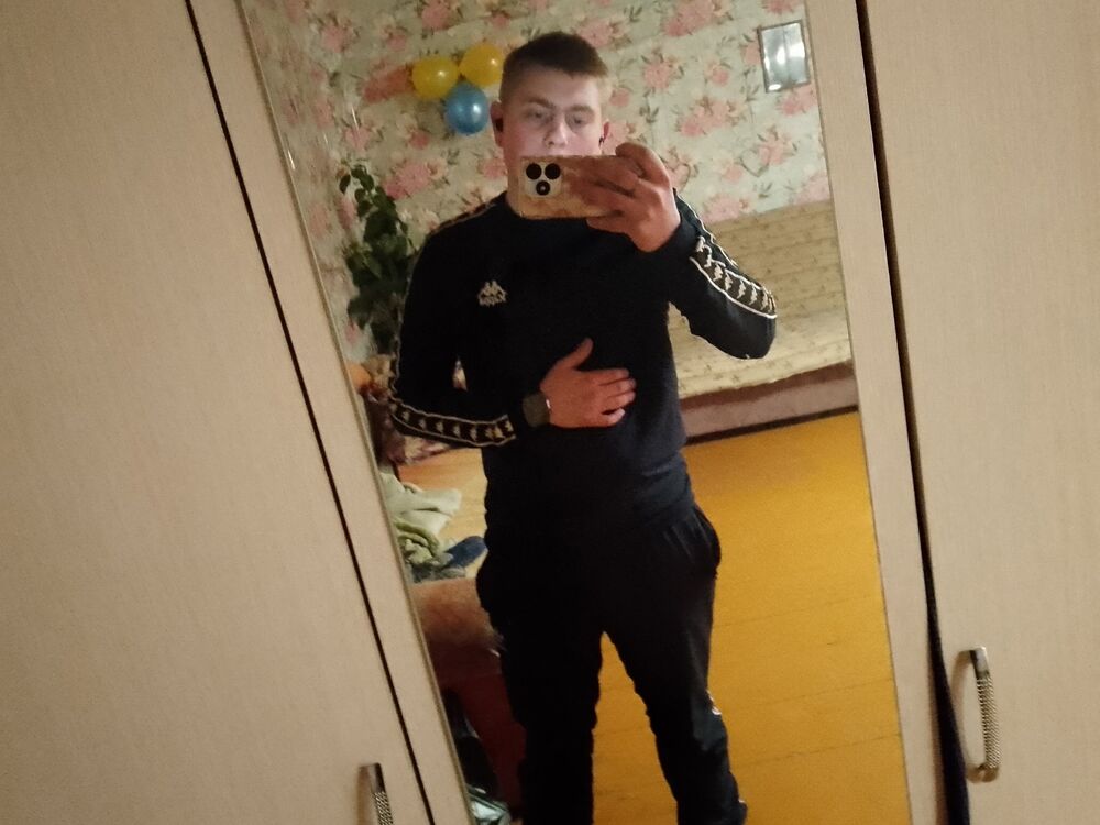  46050540  Ruslan, 21 ,    