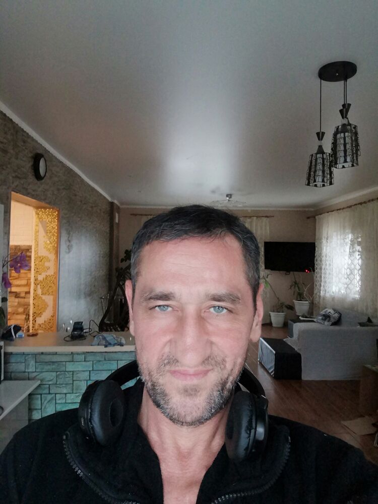  35851770  , 53 ,    