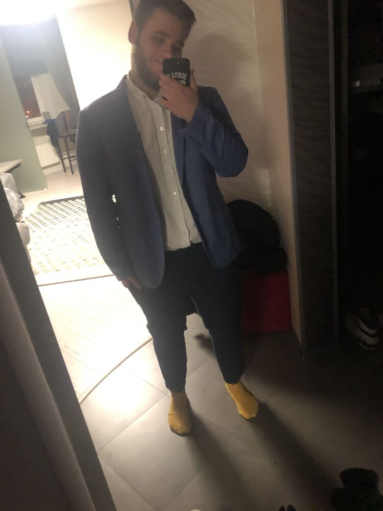  34568610  , 24 ,    