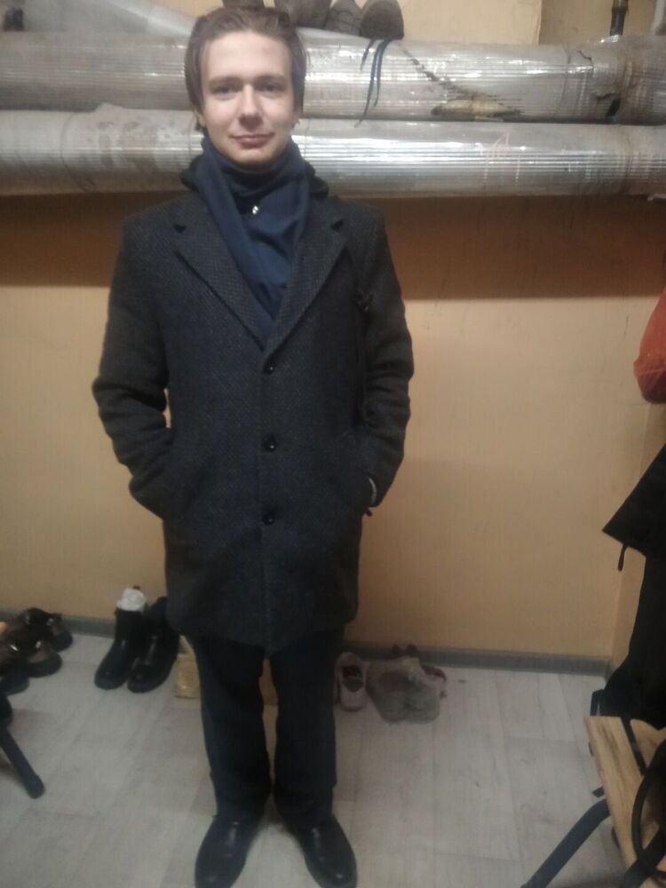  41017830  , 23 ,    