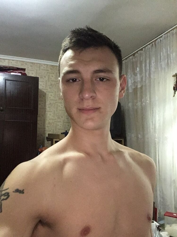  ,   Alex2701, 29 ,   
