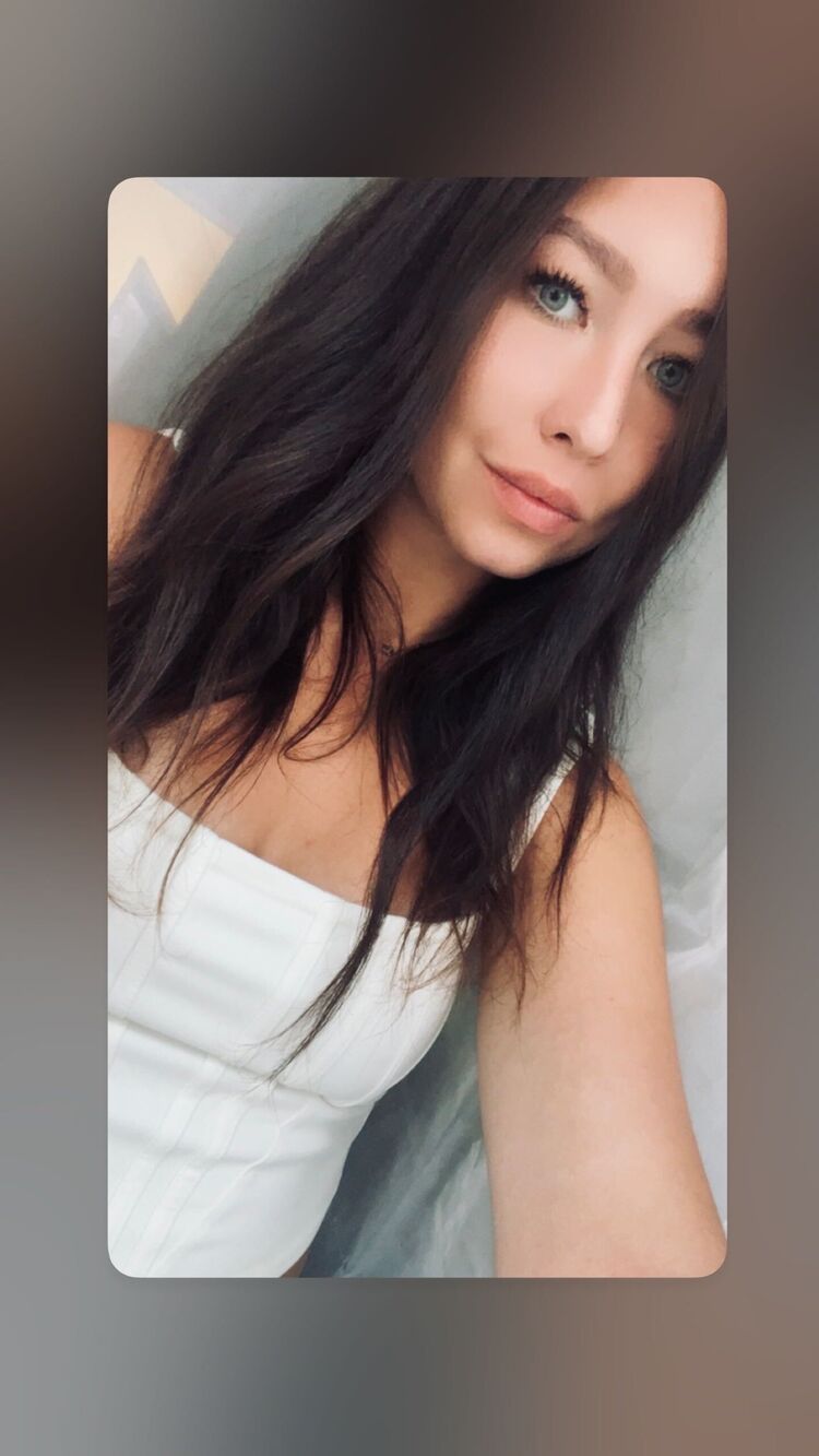  46142690  , 28 ,    