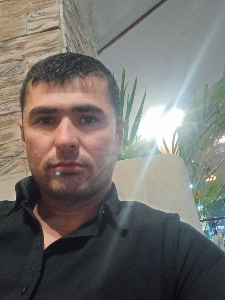  49652660  Mirza, 31 ,    