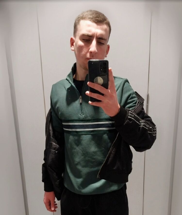  33799190  , 23 ,    