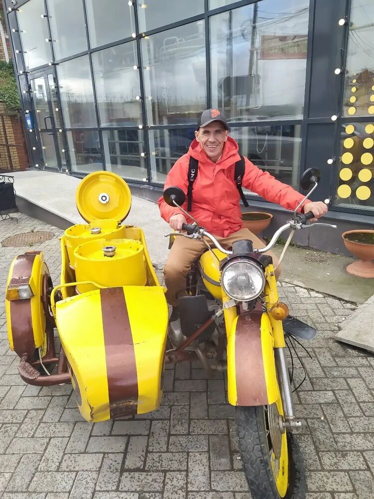  31780600  Evgeny, 45 ,    