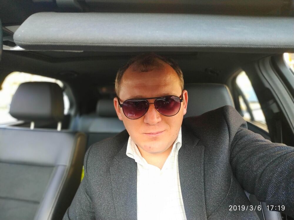  ,   Samir, 40 ,  