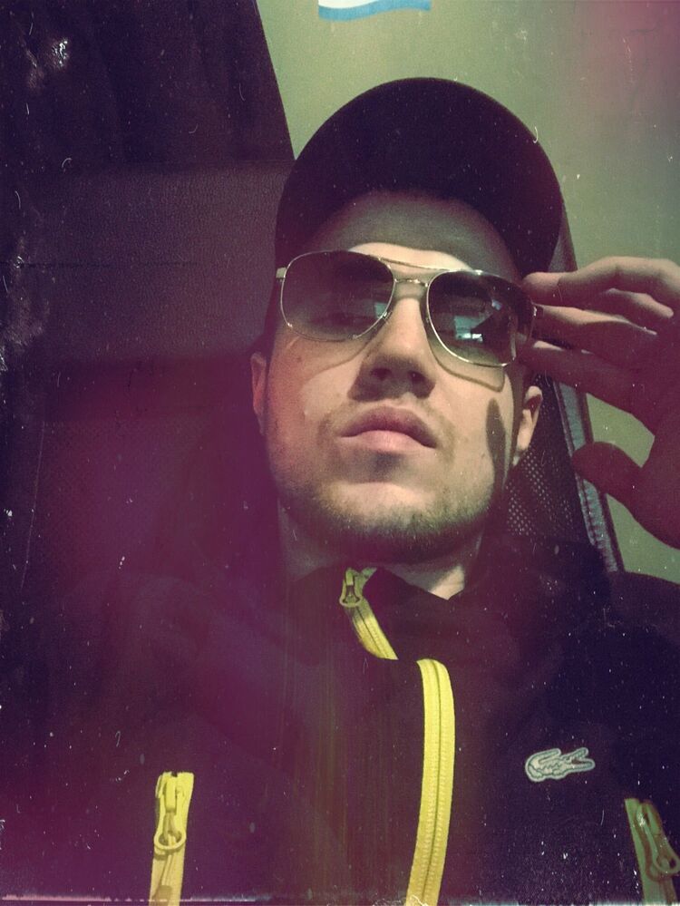  52777070  , 33 ,    