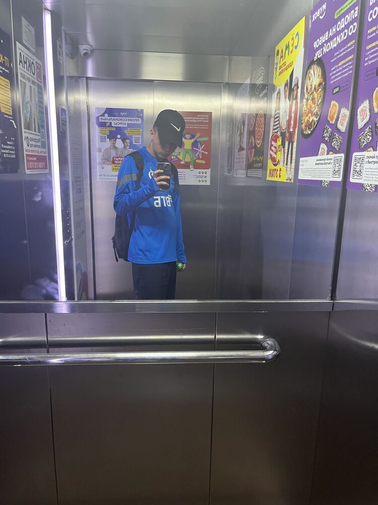  48218990  , 21 ,    