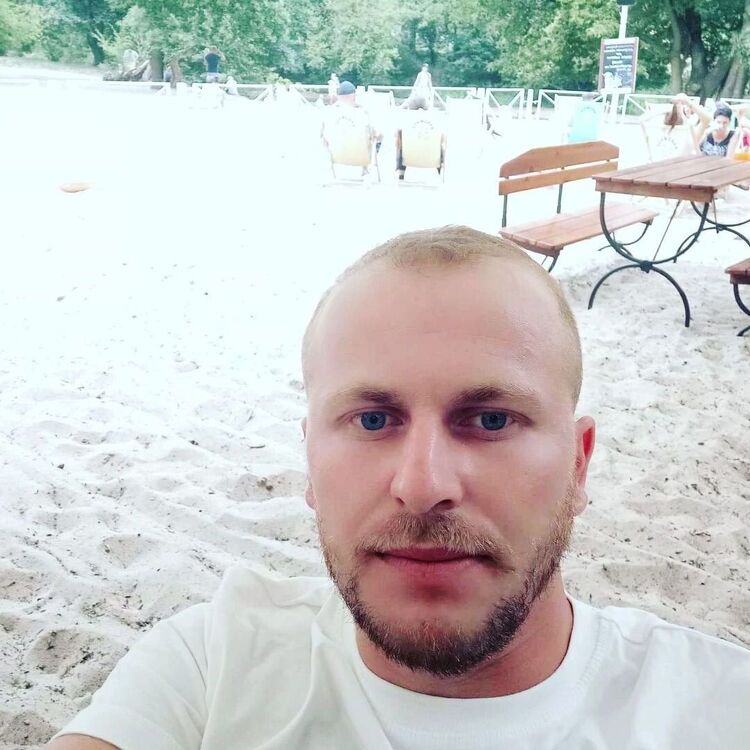  38254560  Levani, 31 ,    Piaseczno