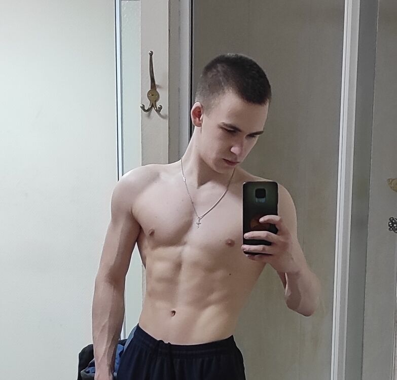  38431160  , 21 ,    