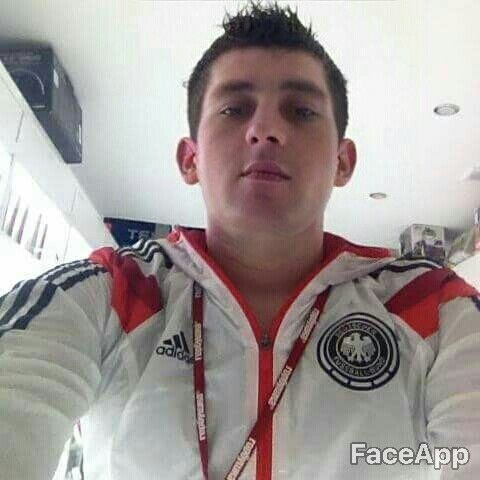  23737430  Dima, 40 ,    --