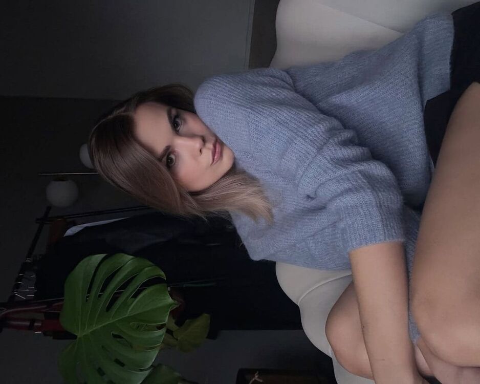  Homberg,   , 32 ,   c , 