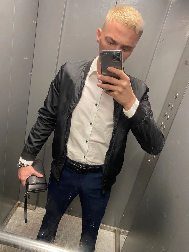  30438850  , 27 ,    