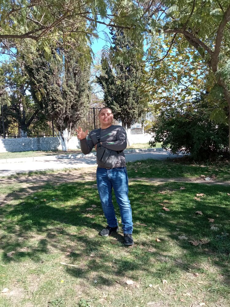  29937350  , 28 ,    