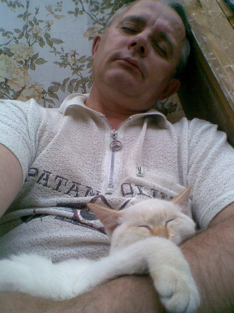  ,   Vlad, 54 ,   