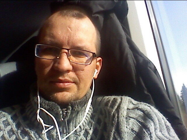  9328210  Romeo, 41 ,    