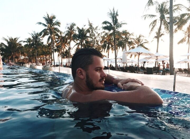  27053550  Jeff, 33 ,    