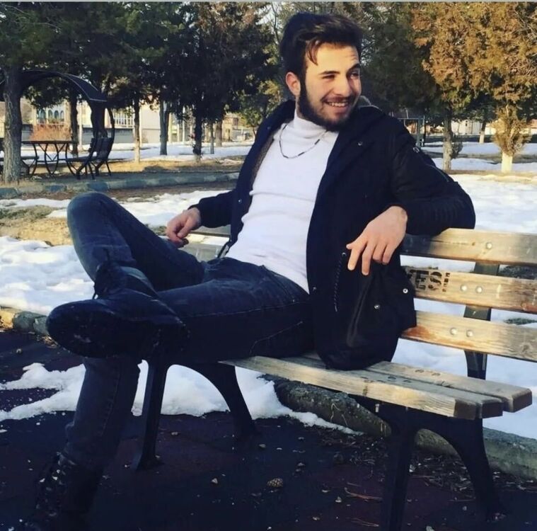  Podgorica,   Eren, 22 ,   ,   