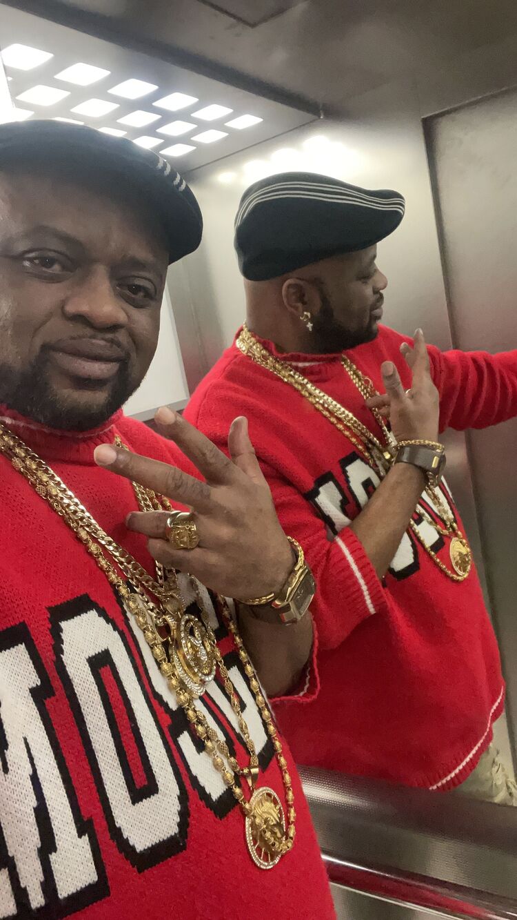 ���������� ������, ���� ������� James, 29 ���, ������������ ��� ������, ����� � ���������