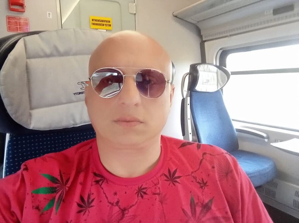  49153520  , 51 ,    