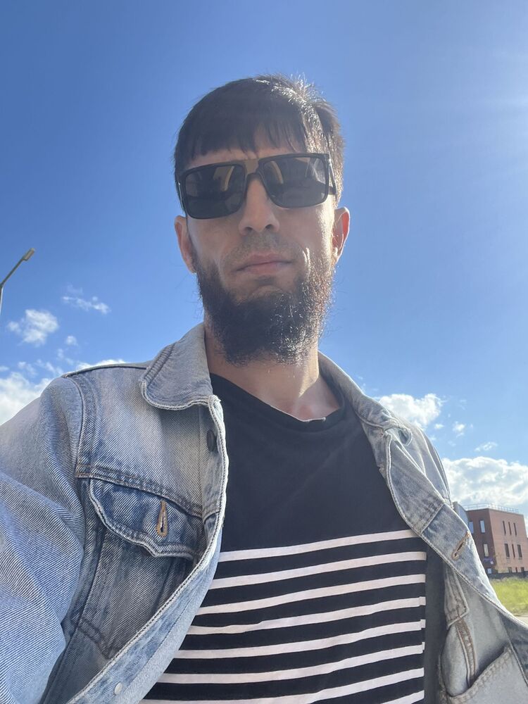  44641680  , 37 ,    -