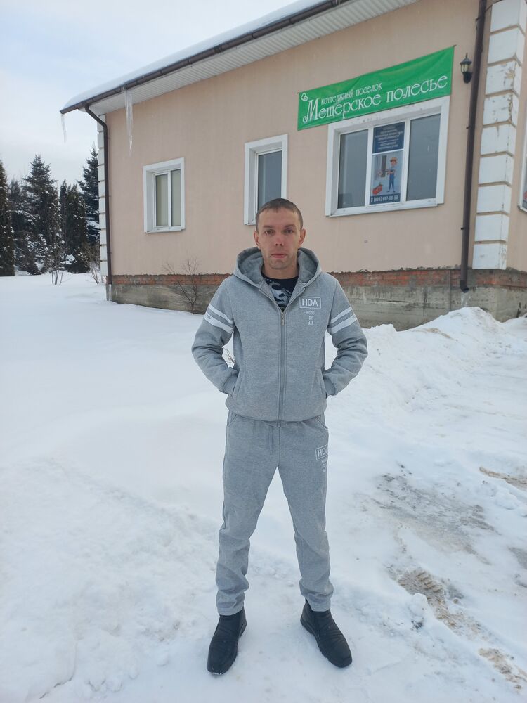  ,   Vladimir, 38 ,   ,   , c , 