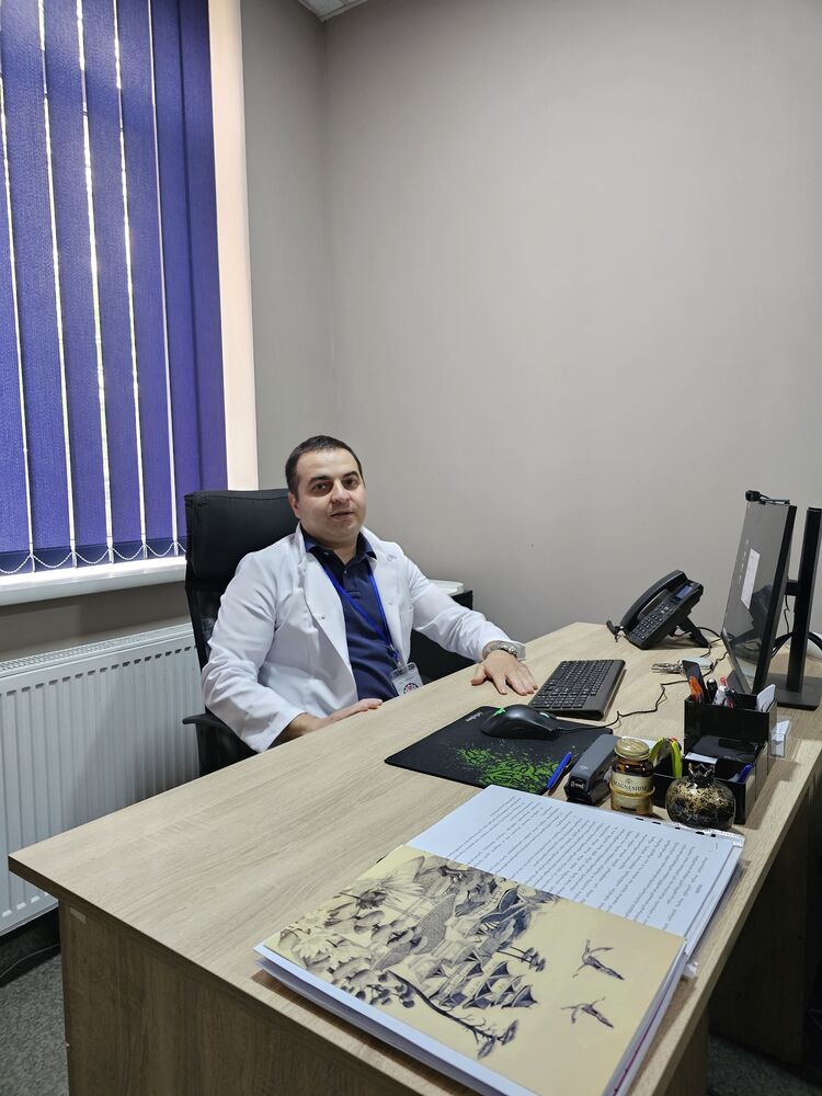  45696450  Otar, 36 ,    