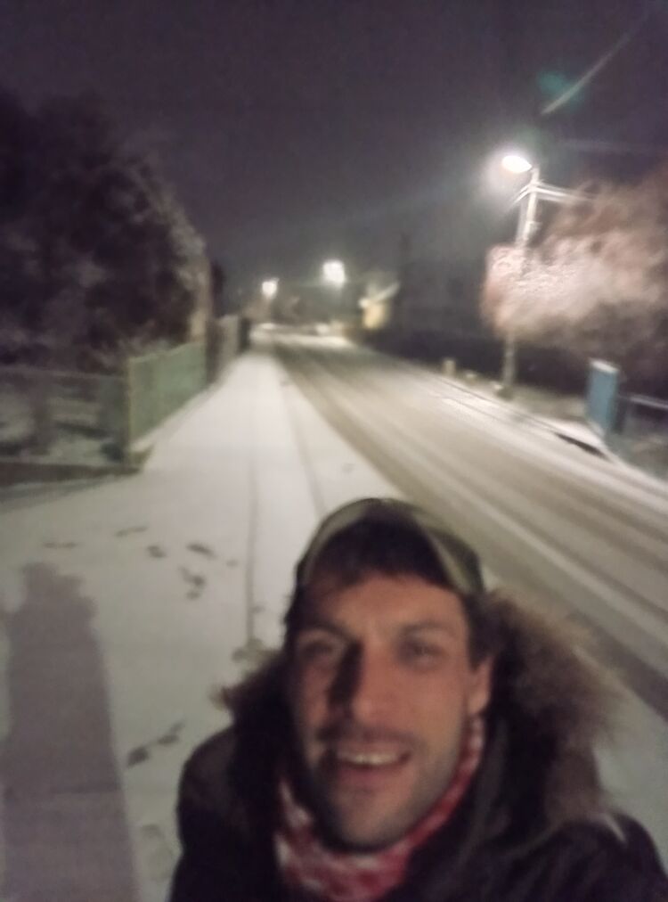  54206800  Antonio, 39 ,    Melnik