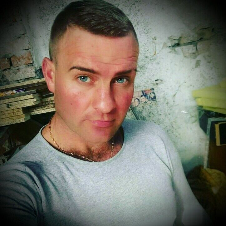  15041780  Andrey, 45 ,    