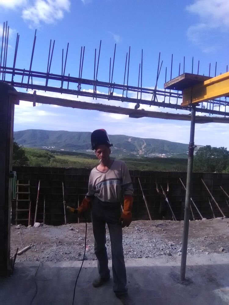  23131340  Sergej, 61 ,    -