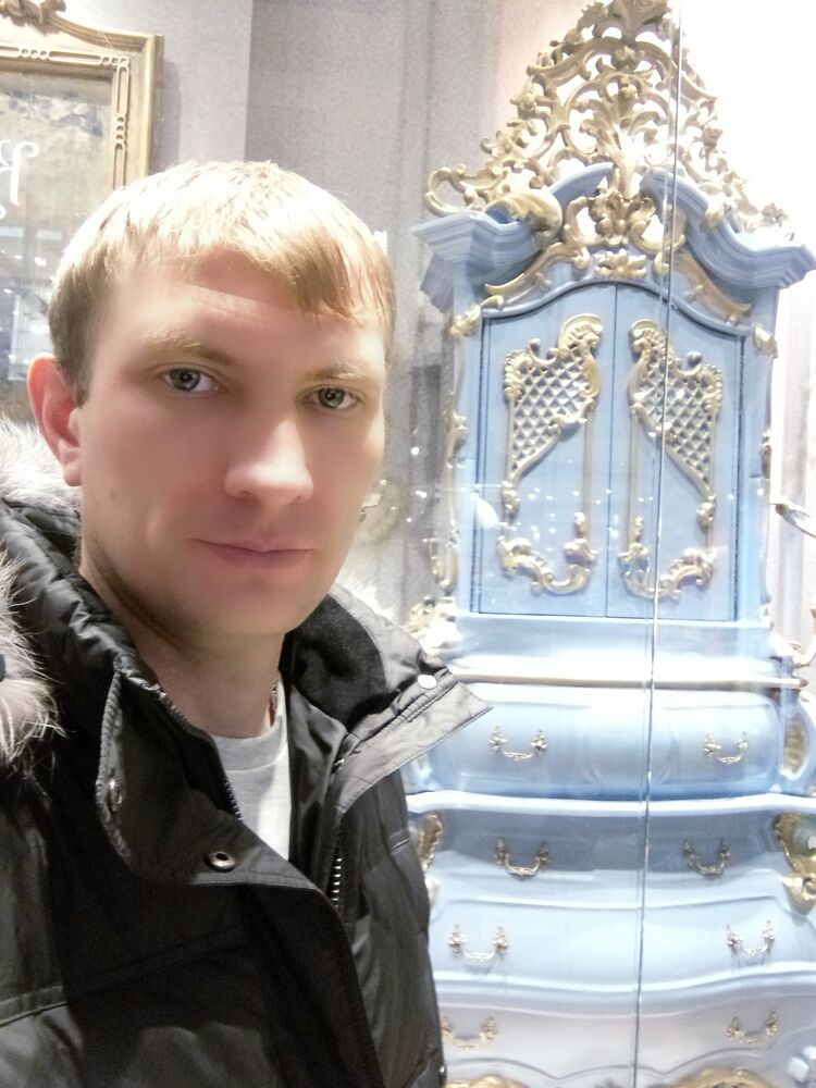  54598540  Sergey, 42 ,    