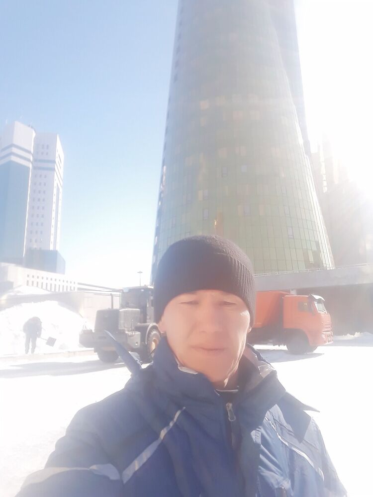  21558870  , 42 ,    