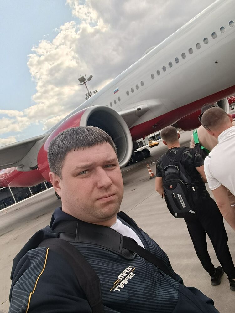 ���� 52540610 ������� �������, 37 ���, ���� ���������� � ������