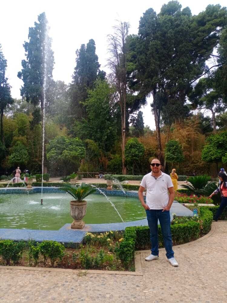  35386200  RADOUANE, 34 ,    -