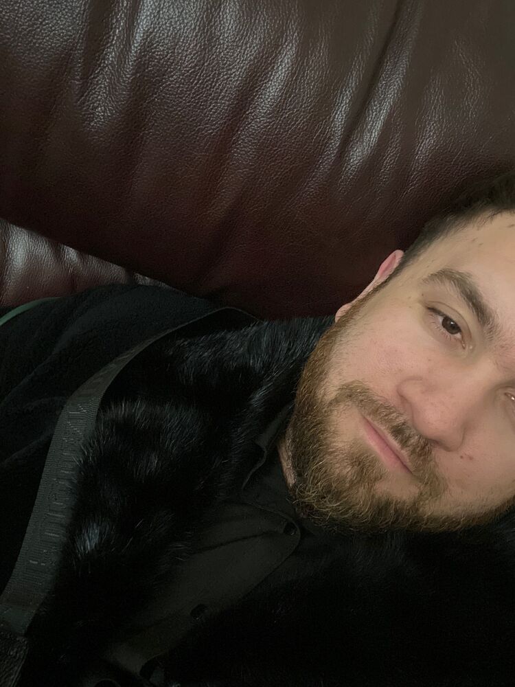  ,   Anthony, 32 ,   ,   , c 