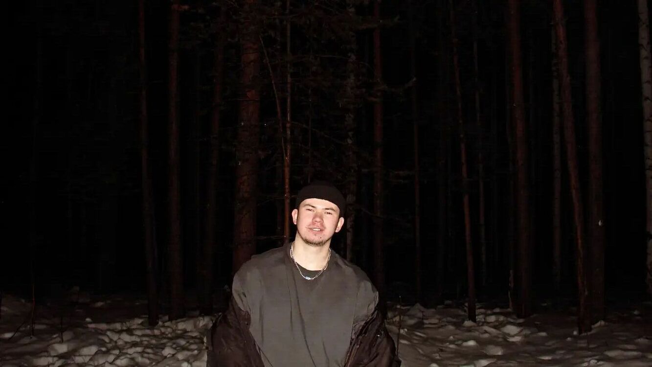  41013150  Kirill, 25 ,    
