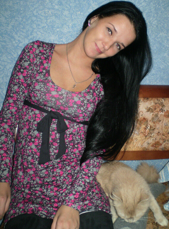  5148660  Viki, 36 ,    