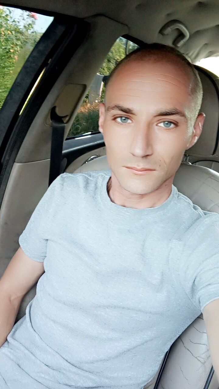 ���� 48872140 ������� Laci, 34 ����, ���� ���������� � ��������