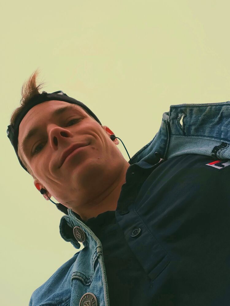  ,   Aleksei, 32 ,     , c , 